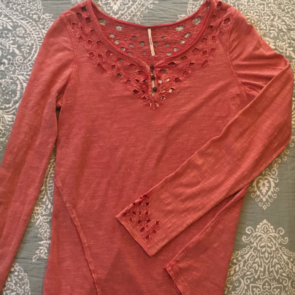 Free People pink blouse 💕